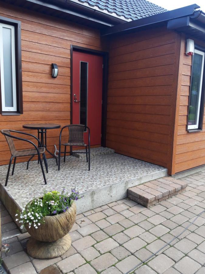 Liux Apartamentai Kaunas Exteriör bild