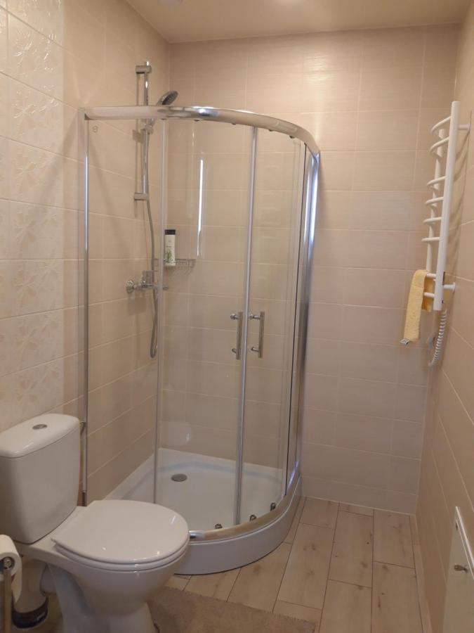 Liux Apartamentai Kaunas Exteriör bild